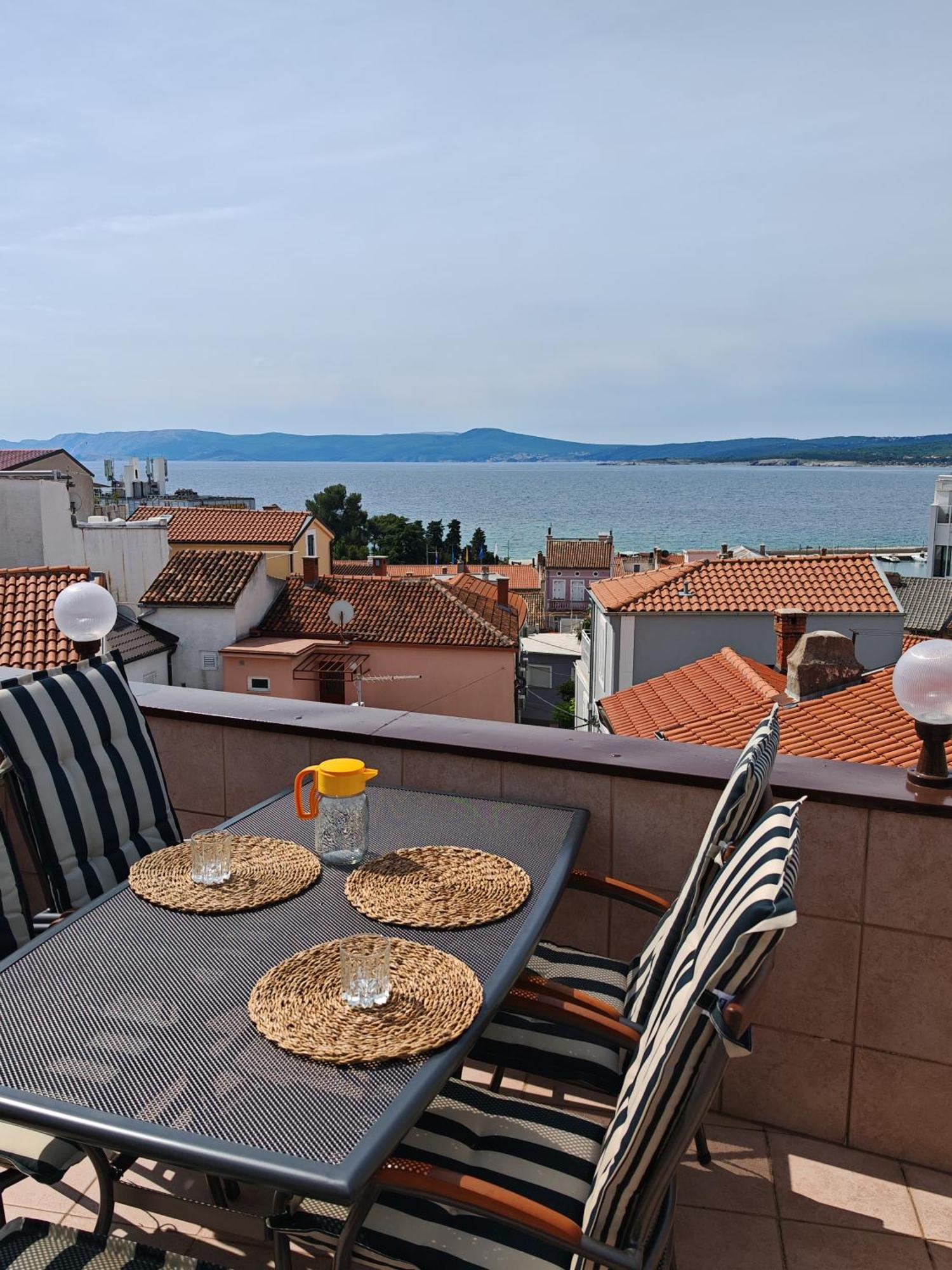 Apartman Vera Crikvenica Exterior foto